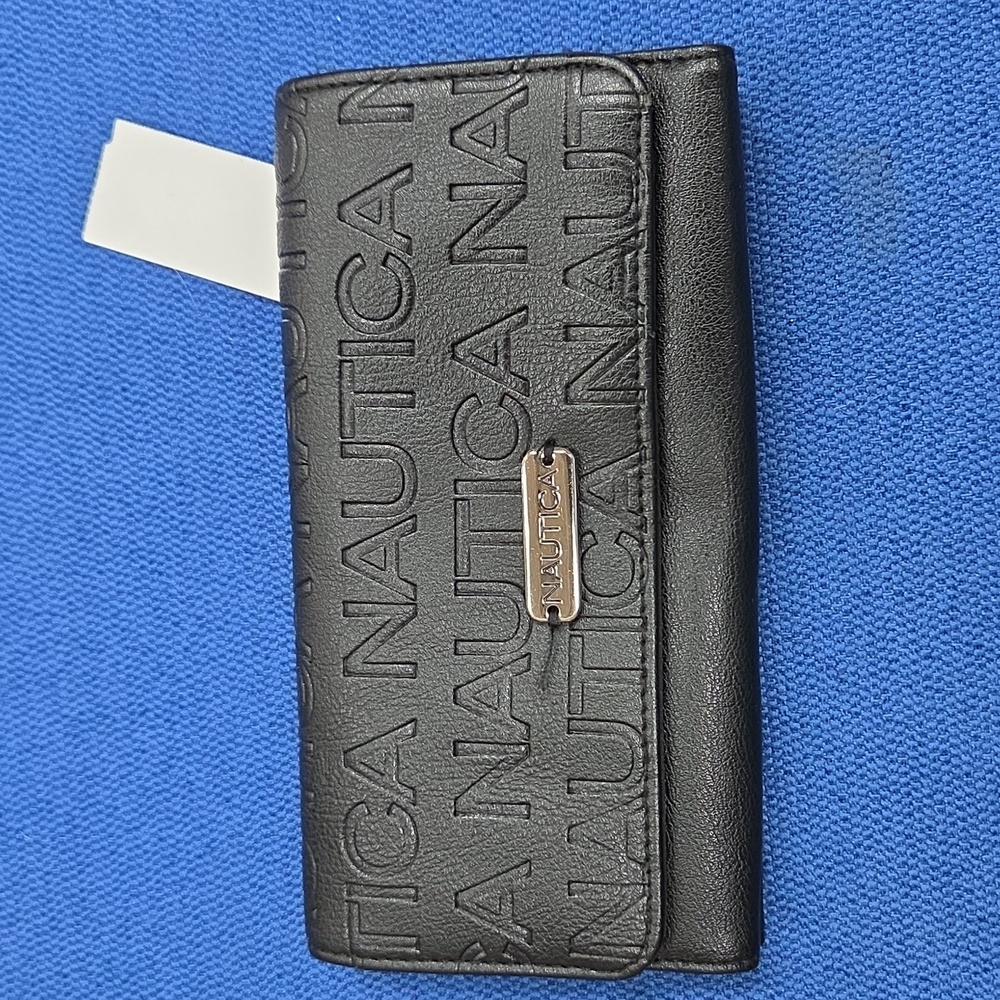 Nautica Money Manager Continental Wallet